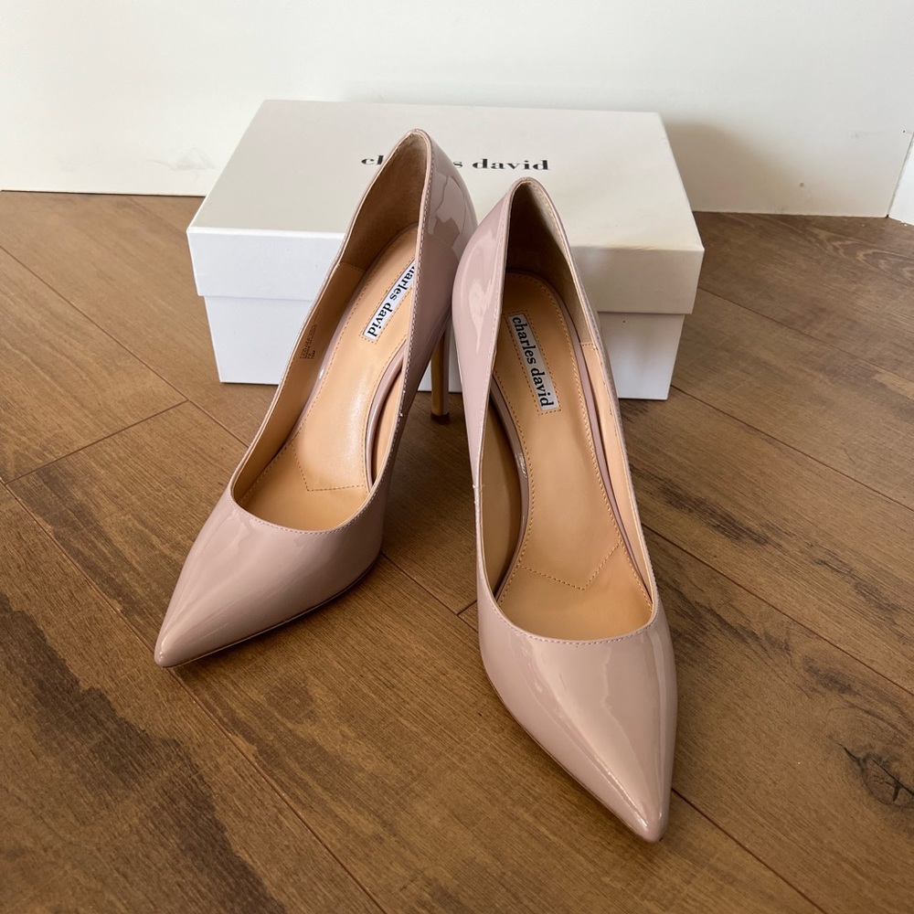 NEW IN BOX $180 Charles David Sexy Lilac Lavender patent leather heels 10